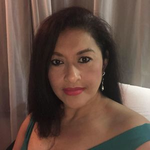 Meet your Posher, Mirna